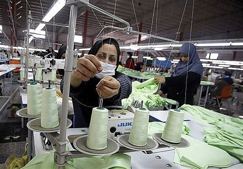 شهرکرد| صنایع کوچک و صنایع دستی در حوزه اشتغال زنان ایجاد شود