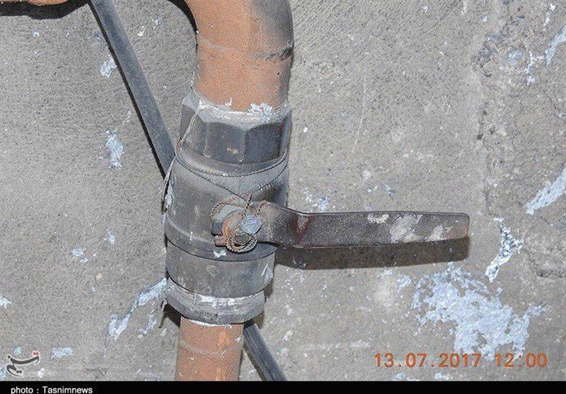 واحدهای آلاینده و غیرمجاز ریخته‌گری در اراک پلمب شد+تصاویر