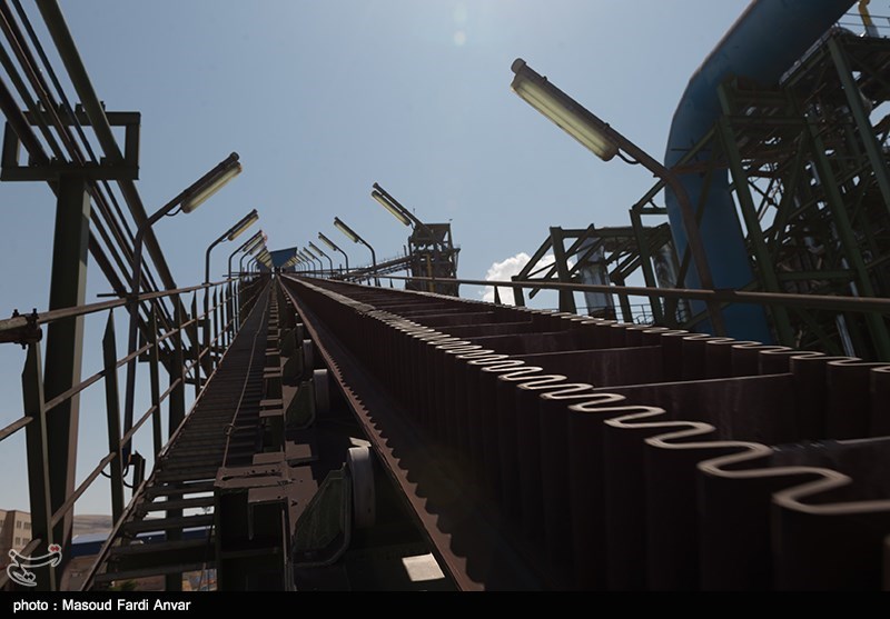از گوشه‌ و کنار کردستان|دستور استاندار برای تسریع در اتمام پروژه‌های نیمه‌تمام زنجیره فولاد و آهن اسفنجی