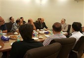 دیدار سرکنسول ایران در بمبئی با محققان ایرانی کنگره جهانی اپتومتری و علوم بینایی