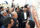 رئیس مجلس از وضعیت بحرانی دریاچه ارومیه بازدید کرد