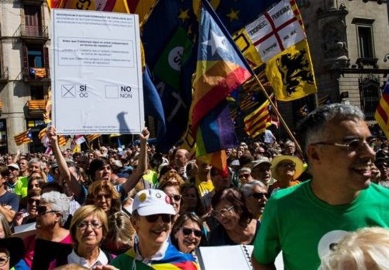 سرکوب اسپانیا، تلاش‌های مربوط به همه پرسی کاتالونیا را تضعیف کرده است