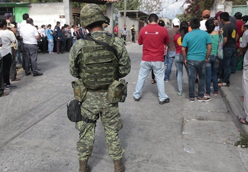 Shootout between Gunmen, Servicemen in Mexico Leaves 9 People Dead