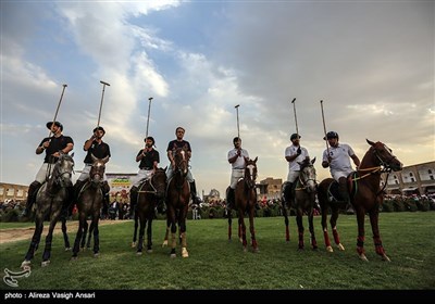 مسابقه چوگان در میدان نقش جهان