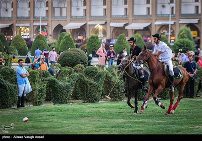 مسابقه چوگان در میدان نقش جهان