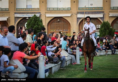 مسابقه چوگان در میدان نقش جهان