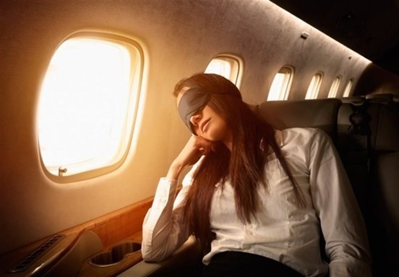 خوابیدن حین تغییر ارتفاع هواپیما به گوش آسیب می‌زند
