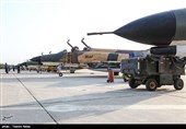 رژه هوایی یگان‌های ارتش و سپاه در بندرعباس برگزار می‌شود