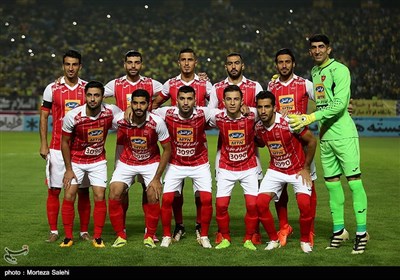 دیدار تیم‌های فوتبال سپاهان و پرسپولیس - اصفهان