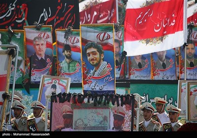 Iranian Armed Forces Mark Sacred Defense Anniversary with Nationwide Parades 