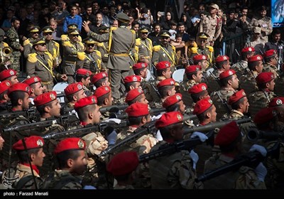 رژه نیروهای مسلح در کرمانشاه