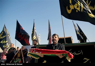 همایش شیرخوارگان حسینی و تعویض پرچم مسجد مقدس جمکران