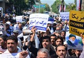 راهپیمایی نمازگزاران استان لرستان در محکومیت سخنان ترامپ برگزار شد