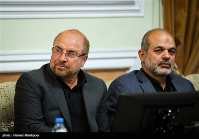 سردار احمد وحیدی و محمدباقر قالیباف در جلسه مجمع تشخیص مصلحت نظام