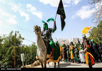 دخول رمزی لقافلة الإمام الحسین (ع) الى کربلا ـ همدان