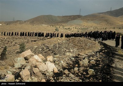 ایران؛ عوامی رضاکار خواتین بسیج فورس کی فوجی ٹریننگ