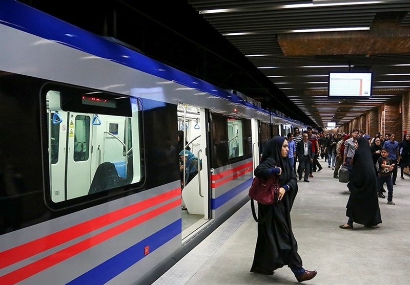 تهران| ساعت خدمات‌رسانی مترو به مردم به دلیل برودت هوا افزایش یافت