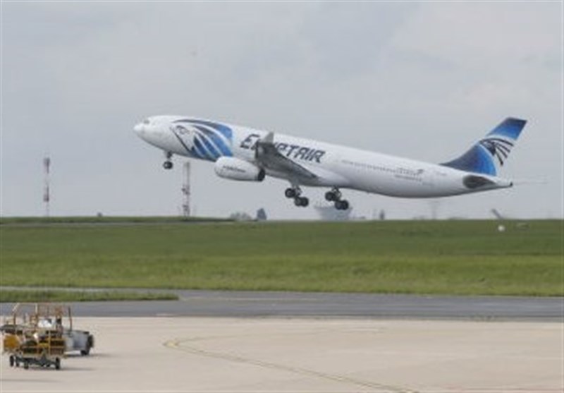Three Passengers Removed from Egypt Air Plane in Paris after Bomb Alert