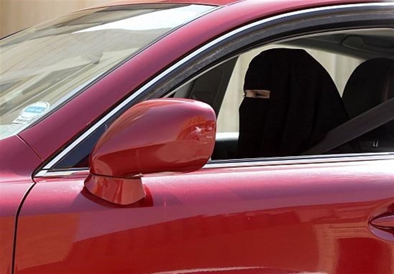 دندان تیز خودروسازان خارجی برای 9 میلیون زن سعودی خودروسوار
