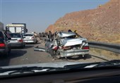 تصادف مرگبار در جاده نایین به اردستان 3 کشته و 9 مصدوم برجای گذاشت