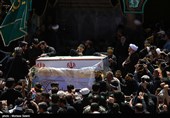 مراسم خاکسپاری پیکر مطهر شهید محسن حججی در گلزار شهدای نجف‌آباد - اصفهان