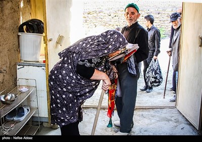 آیین سنتی مذهبی علم گردانی در روستای هزاوه