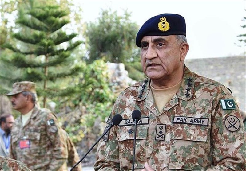 Pakistan’s Top General in Iran for Talks