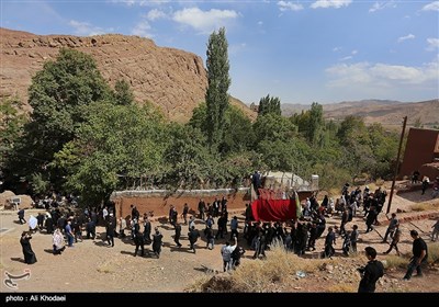 تاسوعای حسینی در روستای تاریخی ابیانه