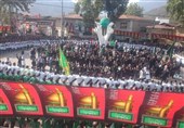 مراسم سنتی عزاداری کمر به کمر در شهرستان رامیان برگزار شد+تصاویر