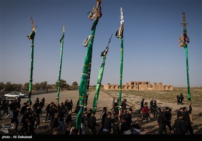 آیین نخل گردانی در روستای مزینان سبزوار