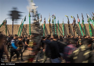 آیین نخل گردانی در روستای مزینان سبزوار