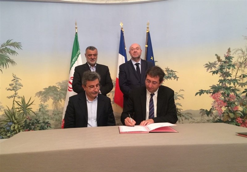 ایران وفرنسا توقعان 4 وثائق للتعاون فی القطاع الزراعی