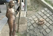سرقت مجسمه کودک میدان ونک در روز جهانی کودک+ عکس