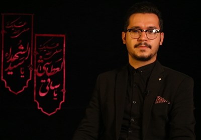 بر لبش آه و به چشم ترش ان شاءالله ، گفت زینب نمی‌افتد سرش ان شاءالله