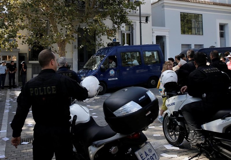 Pro-Catalonia Anarchists Enter Spanish Embassy in Athens