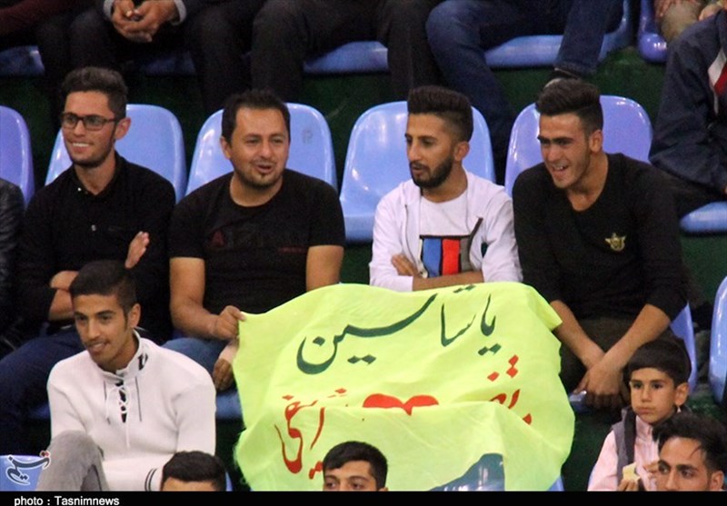 دیدار تیم والیبال شهرداری ارومیه و شمس تهران-سالن 6 هزار نفری غدیر ارومیه