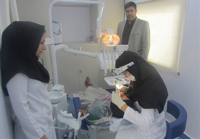 خدمات دندانپزشکی رایگان در مناطق محروم اسلامشهر ارائه می‌شود