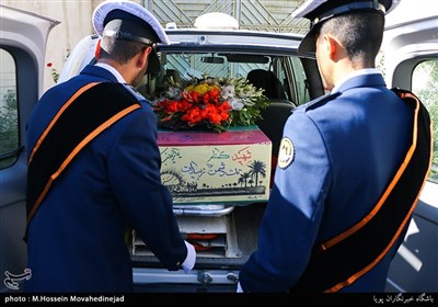 تشییع و تدفین شهید گمنام در شهرک شهید صادقی