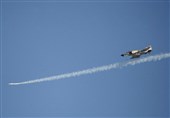 تکرار/ مسابقات تیراندازی هوا به زمین و بمباران تاکتیکی جنگنده‌های ارتش برگزار شد