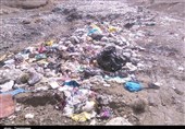 بوی تعفن زباله‌ زندگی را برای مردم دیواندره سخت کرده است+عکس