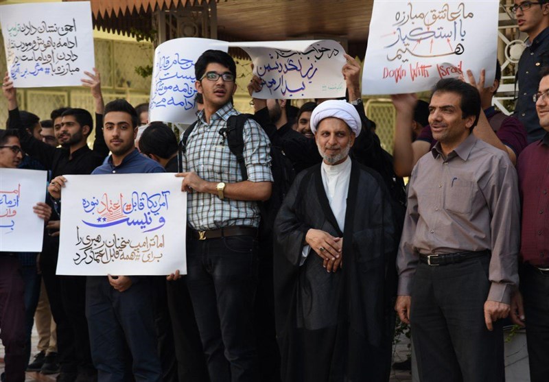 تجمع ضداستکباری دانشجویان علوم پزشکی شیراز ‌ در واکنش به سخنان ترامپ