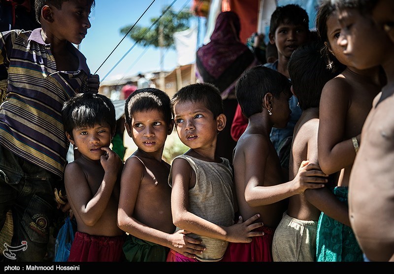 توزیع کمک‌های مردمی ایران در بین آوارگان روهینگیایی + عکس و فیلم
