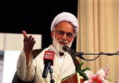 امام جمعه اراک: ملت بزرگ ایران اجازه خدشه به اقتدار کشور را نمی‌دهند