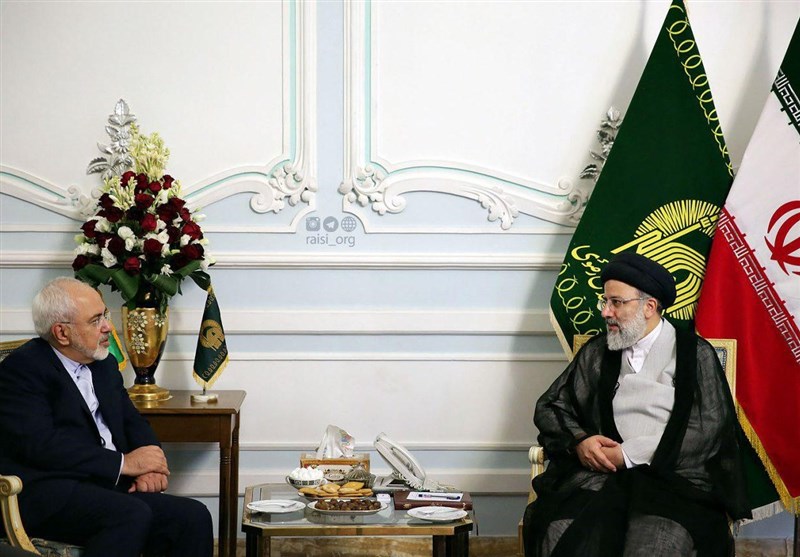 وزیر امور خارجه با تولیت آستان قدس رضوی دیدار کرد