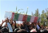 2 شهید گمنام دهه فجر در شیراز تشییع می‌شود