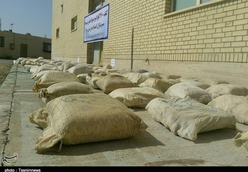 Iran’s Intelligence Forces Smash Two Int’l Drug Rings in Southern Province