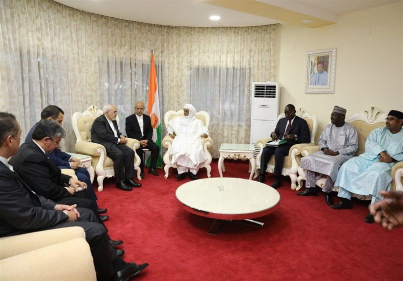 Iran’s Zarif Meets Niger’s Top Officials