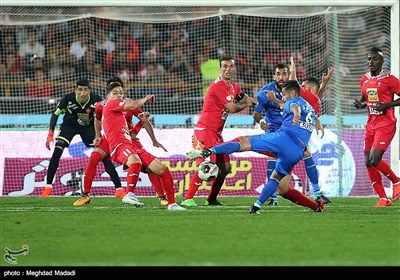 Persepolis Defeats Arch-Rival Esteghlal 1-0 in Tehran Derby