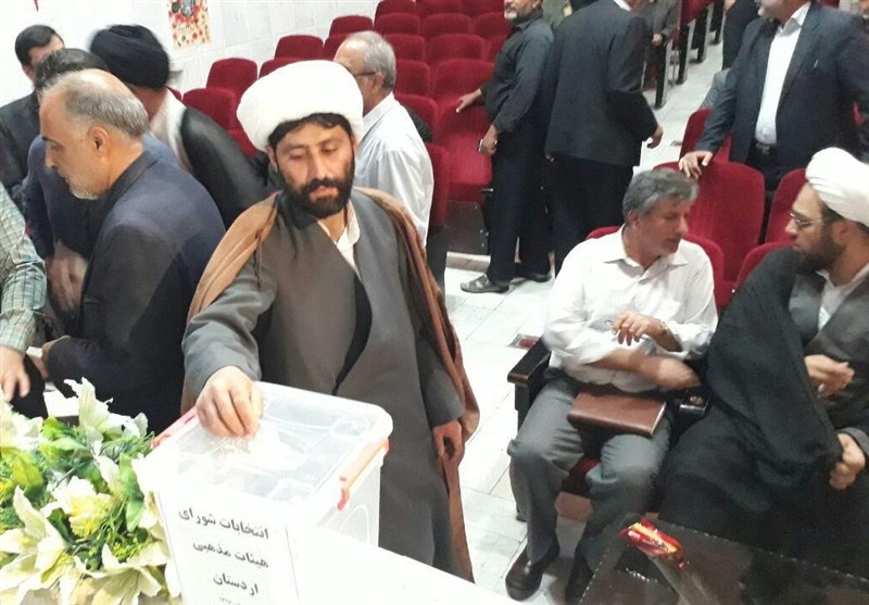 انتخابات شورای هیئت‌های مذهبی اردستان برگزار شد