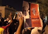 آیت اللہ شیخ عیسی قاسم کی حمایت میں بحرینی عوام وقتا فوقتا سڑکوں پر